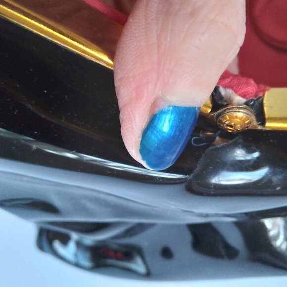 Vintage Black Sturdy Shiny Roomy Patent Gold Kiss Clasp Envelope Satchel Bag - Picture 15 of 15